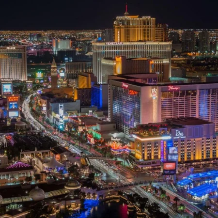 Las Vegas’ın İkonik Merkez Cocktail Odası için Son Çağrı